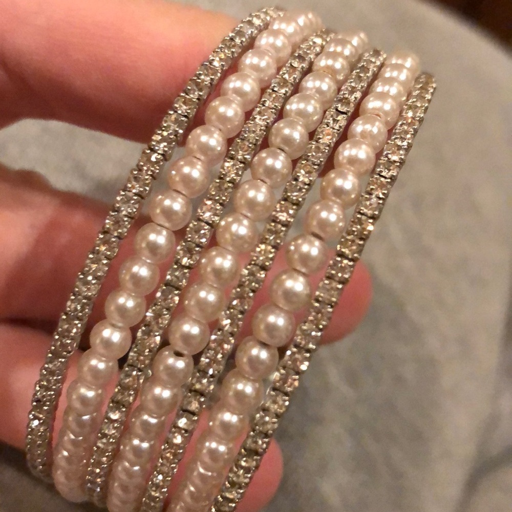 Bracelet cuff  pearl and rhinestone - Picture 3 of 3